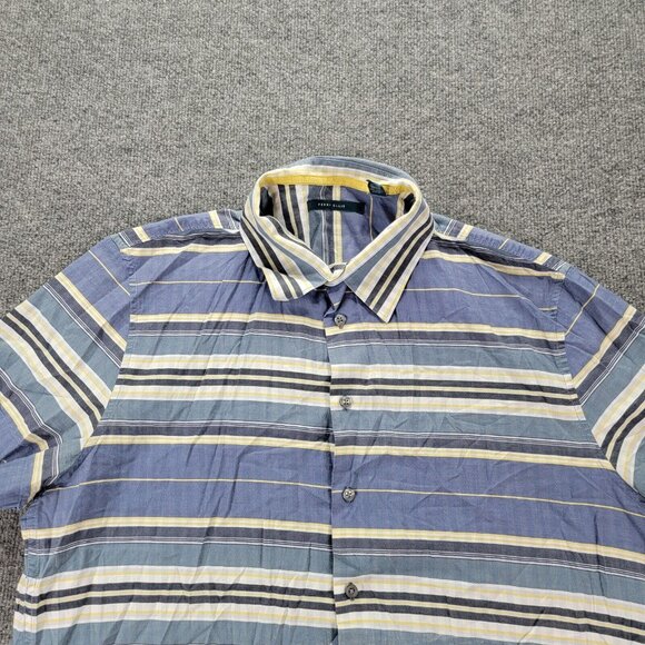 Perry Ellis Shirt Mens XL Striped‎ Button Up Short Sleeve Preppy Beach Casual - Picture 2 of 8